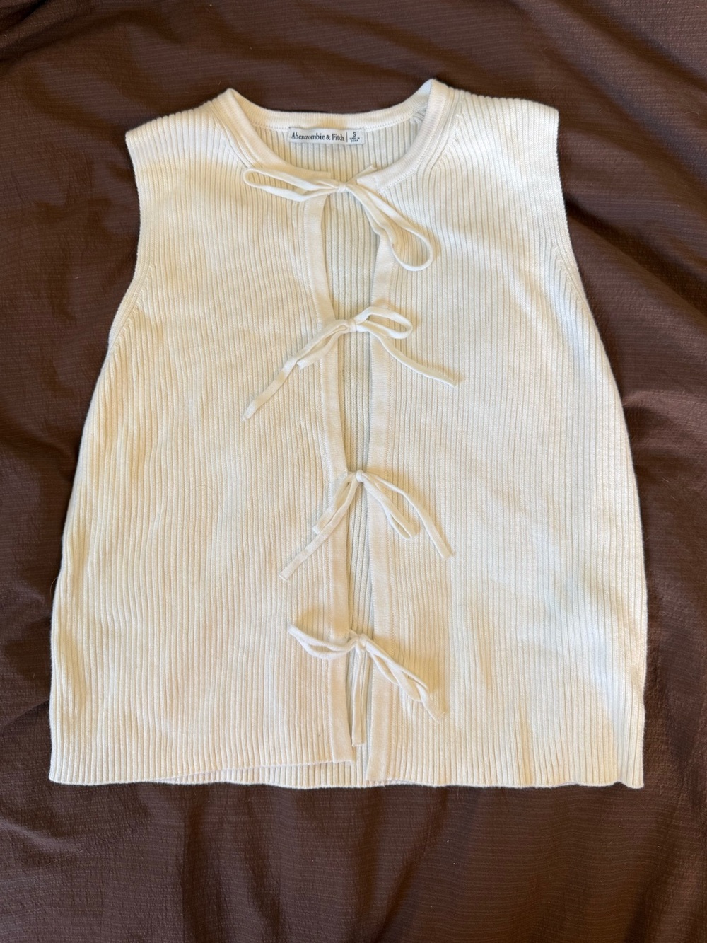 NWOT Abercrombie & Fitch Cream Ribbed Tie-Front Sweater Tank